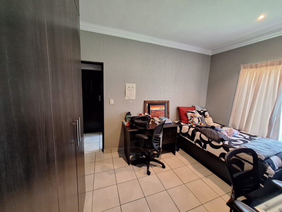 4 Bedroom Property for Sale in Montana Park Gauteng