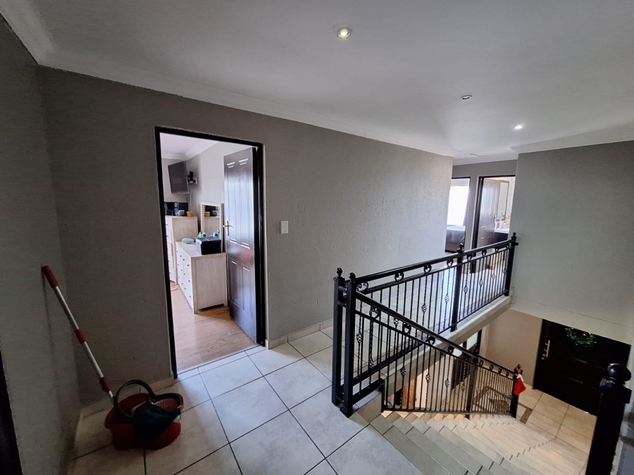 4 Bedroom Property for Sale in Montana Park Gauteng