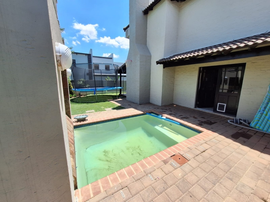 4 Bedroom Property for Sale in Montana Park Gauteng