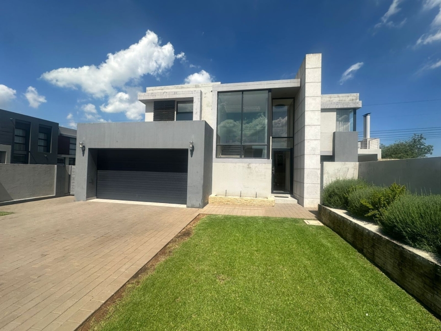 4 Bedroom Property for Sale in Midstream Estate Gauteng