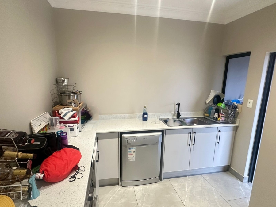 4 Bedroom Property for Sale in Midstream Estate Gauteng