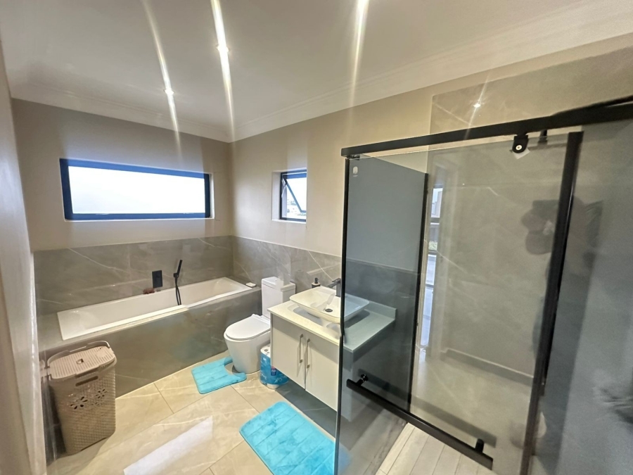 4 Bedroom Property for Sale in Midstream Estate Gauteng