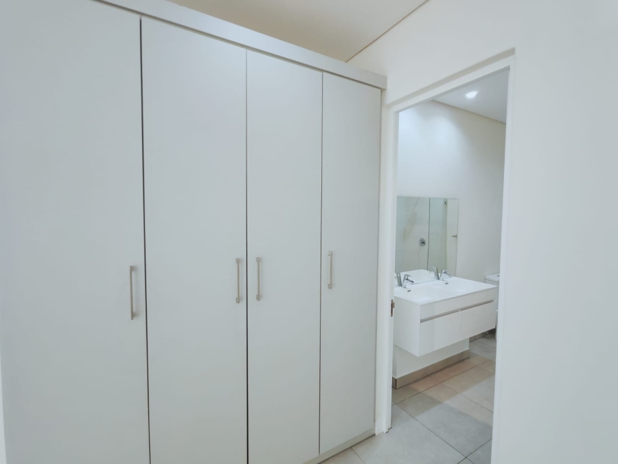 To Let 2 Bedroom Property for Rent in Morningside Gauteng