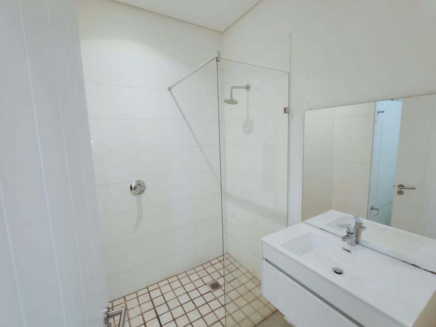 To Let 2 Bedroom Property for Rent in Morningside Gauteng