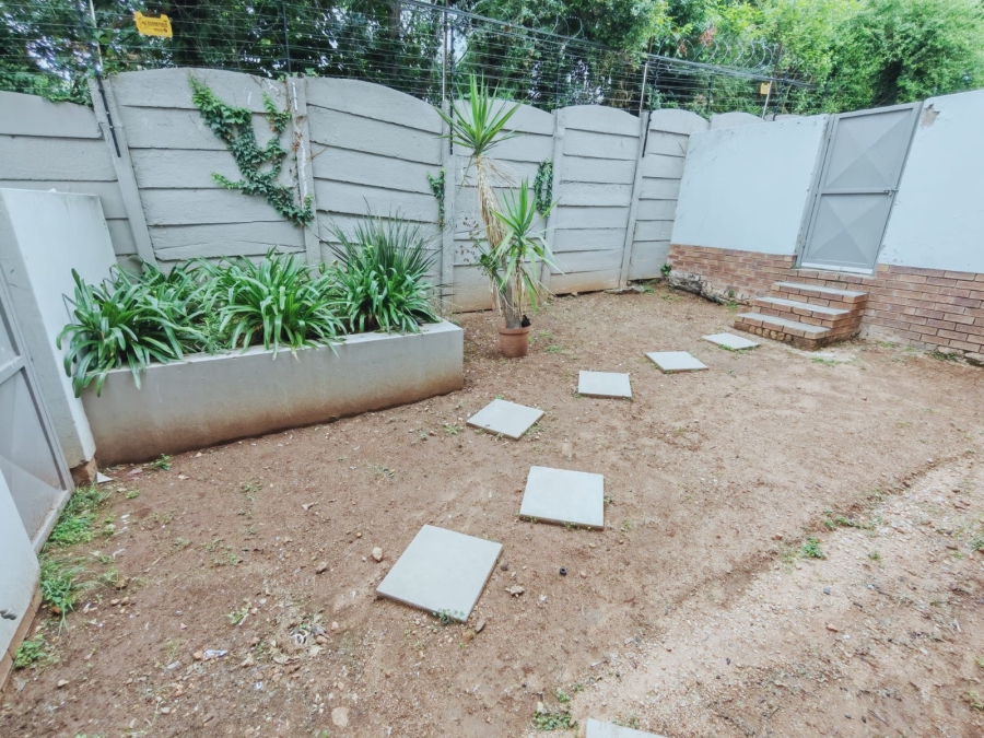 To Let 2 Bedroom Property for Rent in Morningside Gauteng