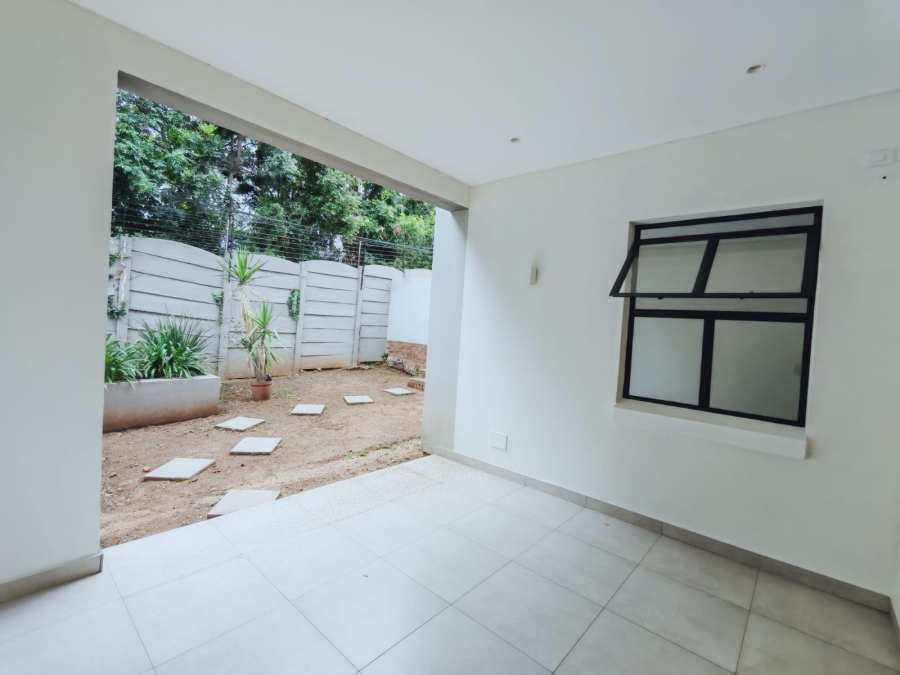 To Let 2 Bedroom Property for Rent in Morningside Gauteng