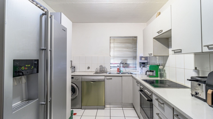 2 Bedroom Property for Sale in Sandown Gauteng