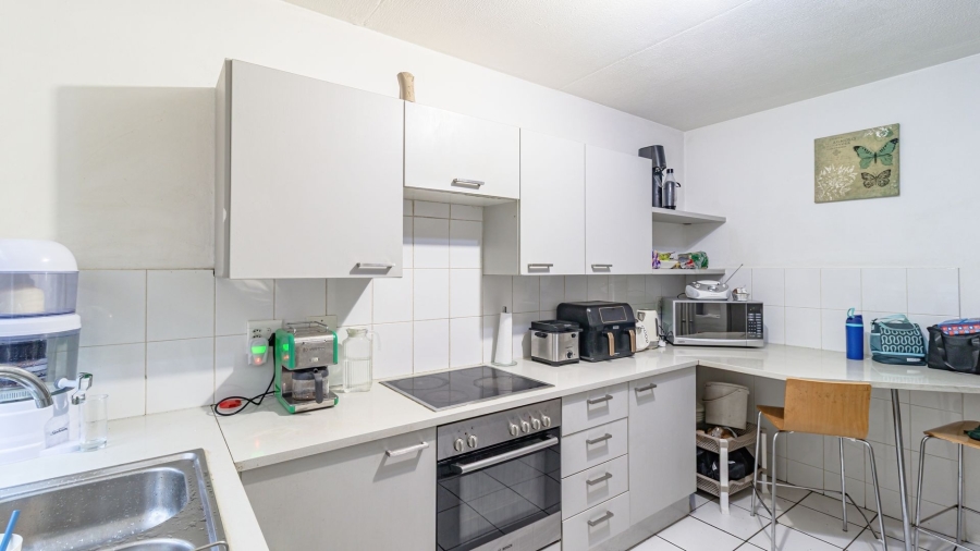 2 Bedroom Property for Sale in Sandown Gauteng