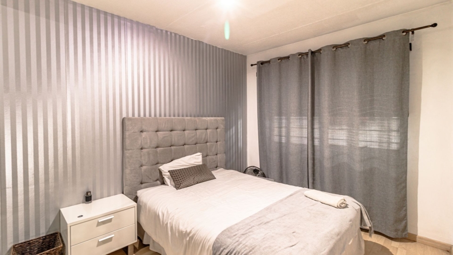 2 Bedroom Property for Sale in Sandown Gauteng