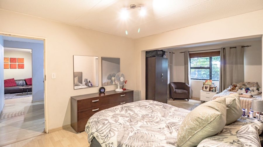 2 Bedroom Property for Sale in Sandown Gauteng