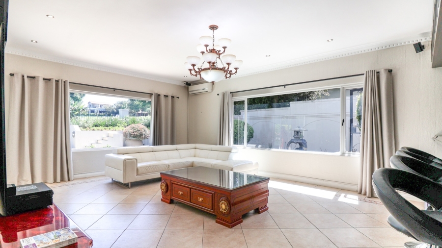 To Let 4 Bedroom Property for Rent in Dainfern Golf Estate Gauteng