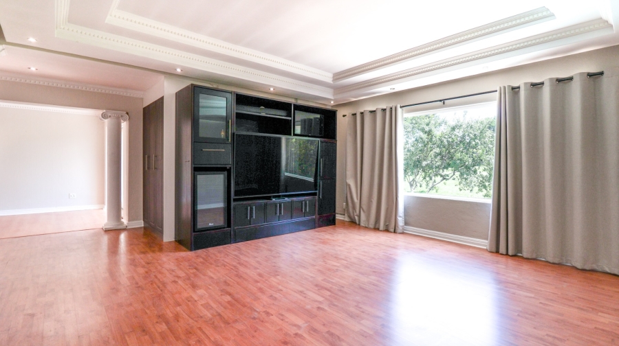 To Let 4 Bedroom Property for Rent in Dainfern Golf Estate Gauteng