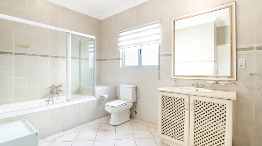 To Let 4 Bedroom Property for Rent in Dainfern Golf Estate Gauteng