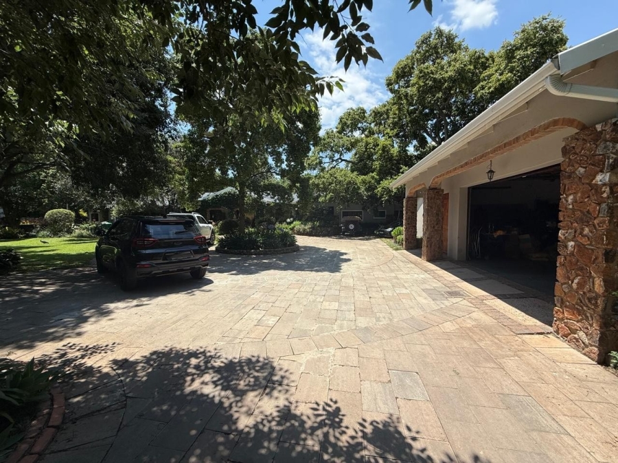 5 Bedroom Property for Sale in Irene Proper Security Estate Gauteng