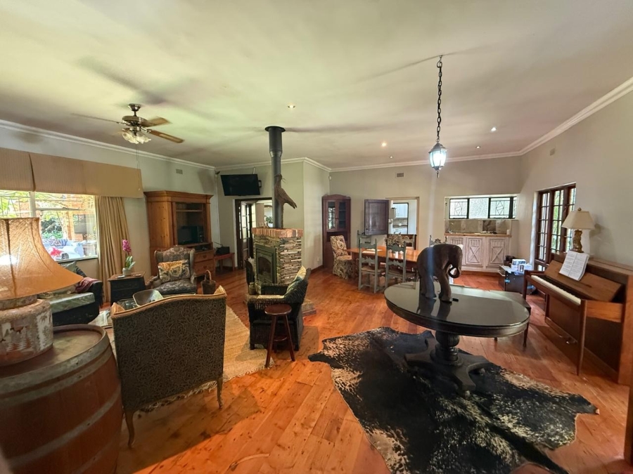 5 Bedroom Property for Sale in Irene Proper Security Estate Gauteng
