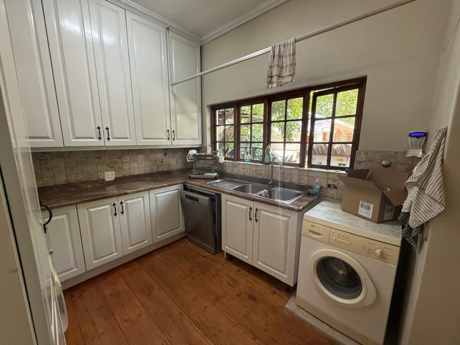 5 Bedroom Property for Sale in Irene Proper Security Estate Gauteng