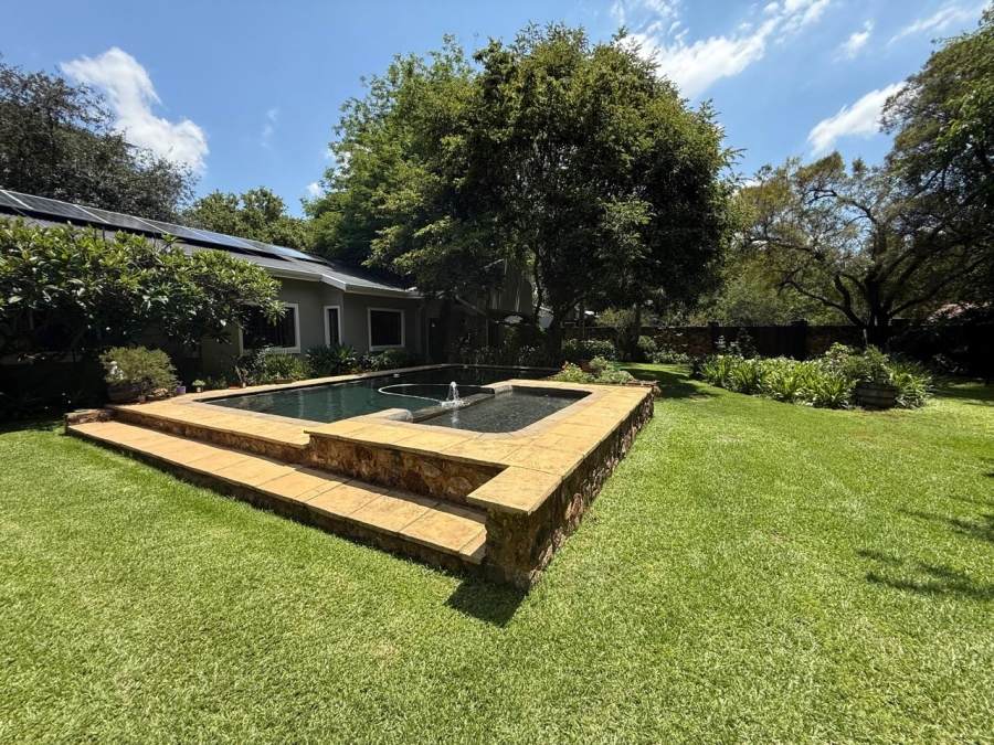 5 Bedroom Property for Sale in Irene Proper Security Estate Gauteng