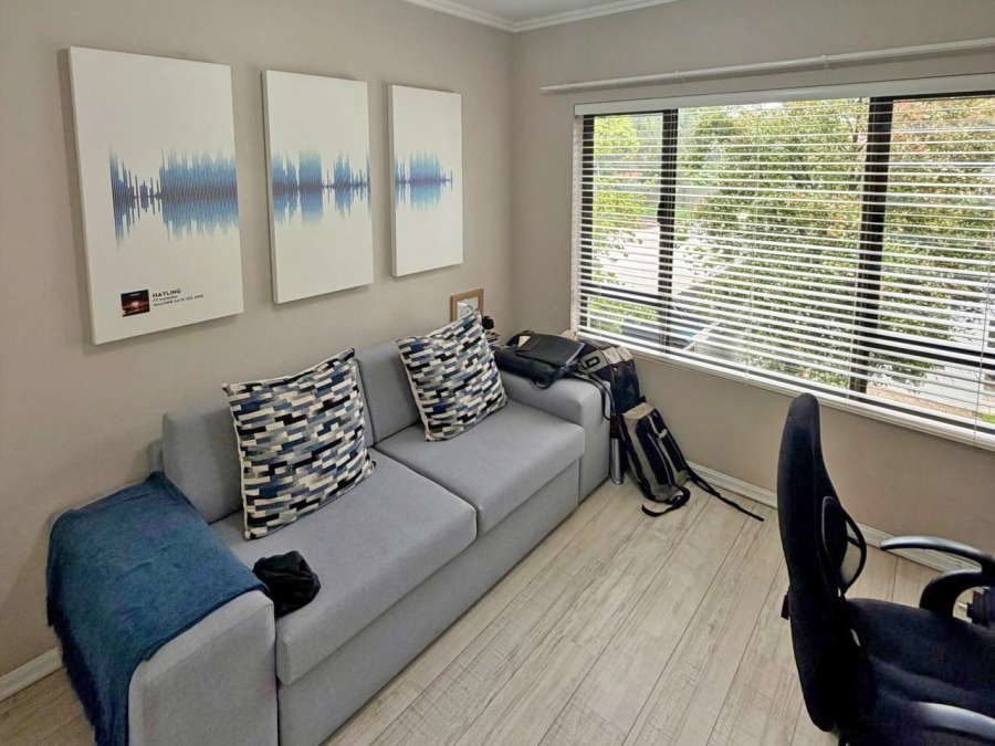 To Let 2 Bedroom Property for Rent in Bryanston Gauteng