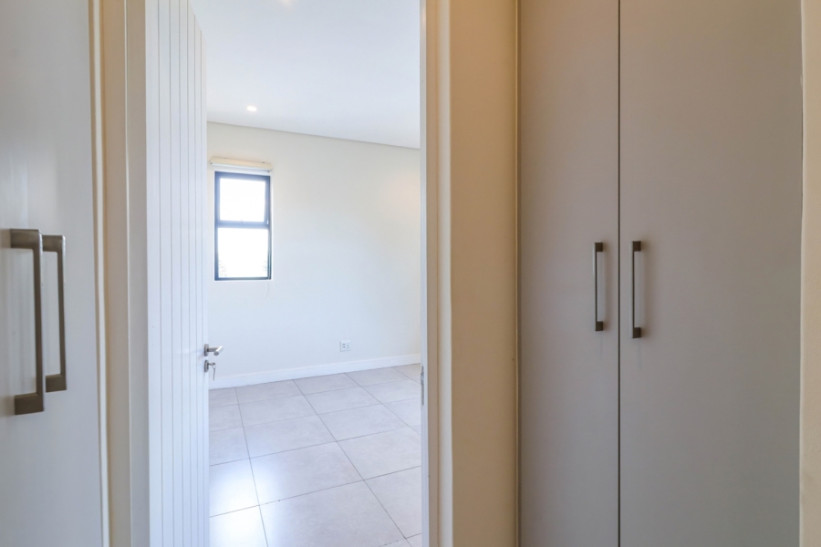 2 Bedroom Property for Sale in Morningside Gauteng