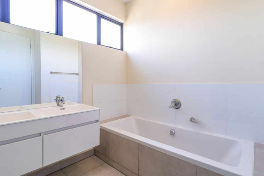 2 Bedroom Property for Sale in Morningside Gauteng