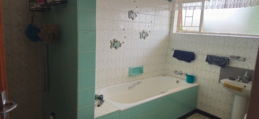 3 Bedroom Property for Sale in Lyttelton Manor Gauteng