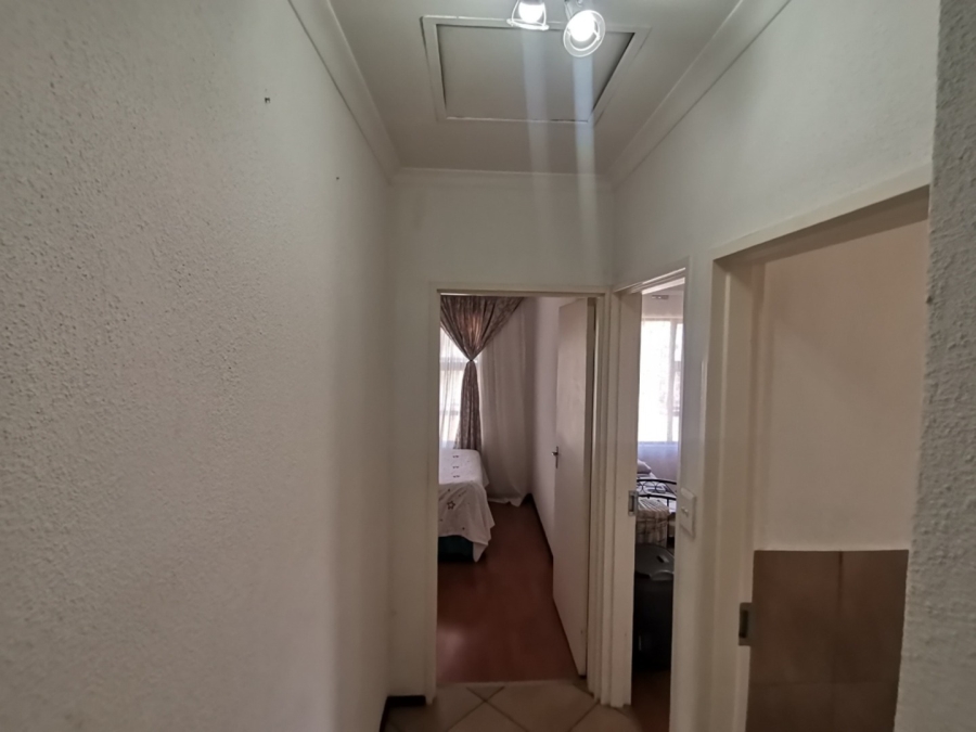 2 Bedroom Property for Sale in Albertsdal Gauteng
