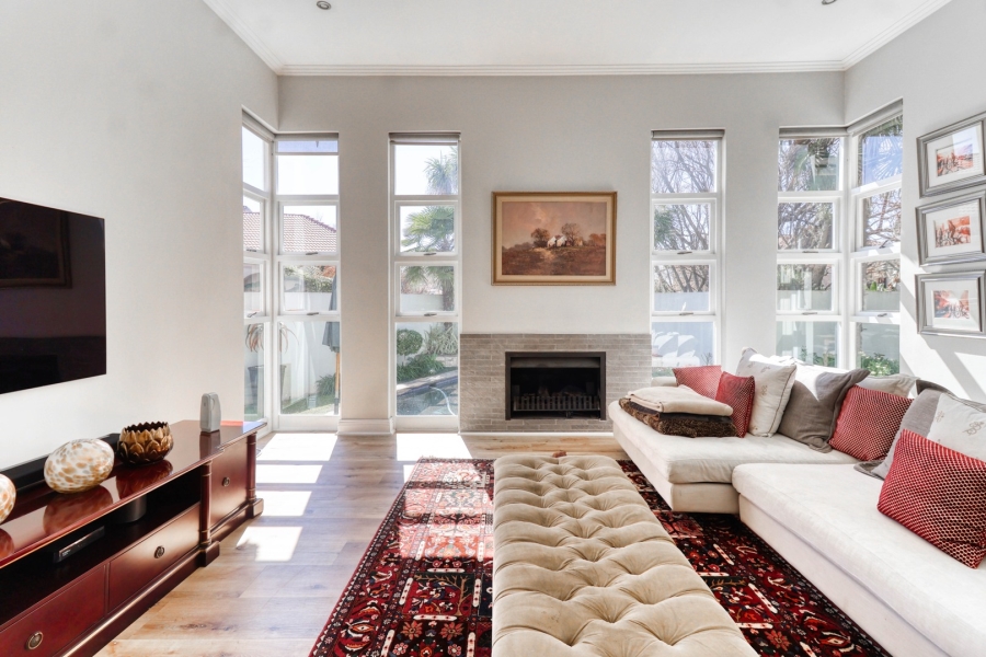 5 Bedroom Property for Sale in Dainfern Valley Gauteng