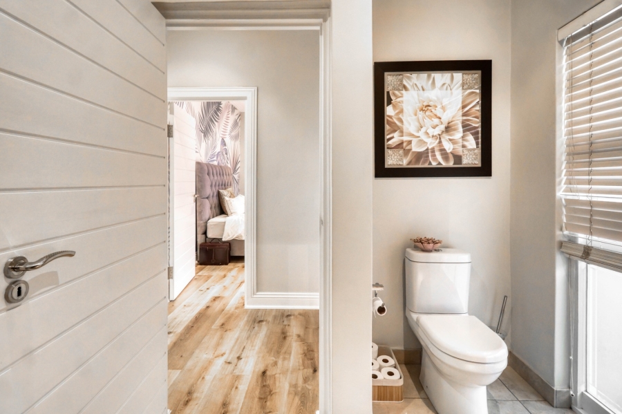 5 Bedroom Property for Sale in Dainfern Valley Gauteng