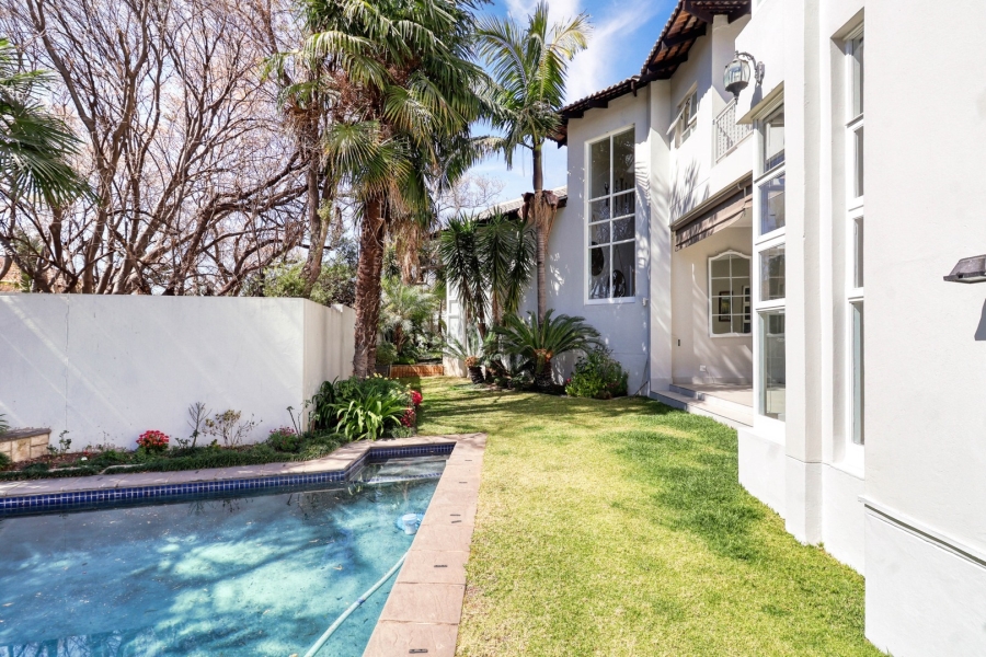 5 Bedroom Property for Sale in Dainfern Valley Gauteng