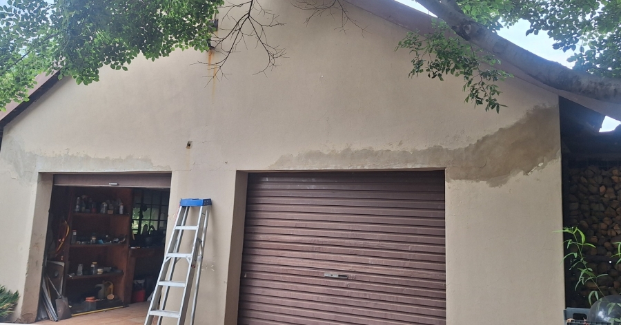 2 Bedroom Property for Sale in Theoville Gauteng