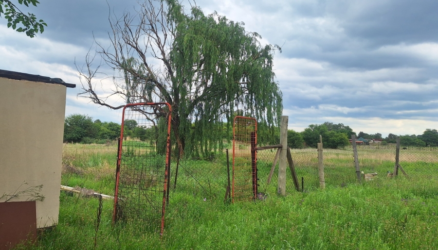 2 Bedroom Property for Sale in Theoville Gauteng