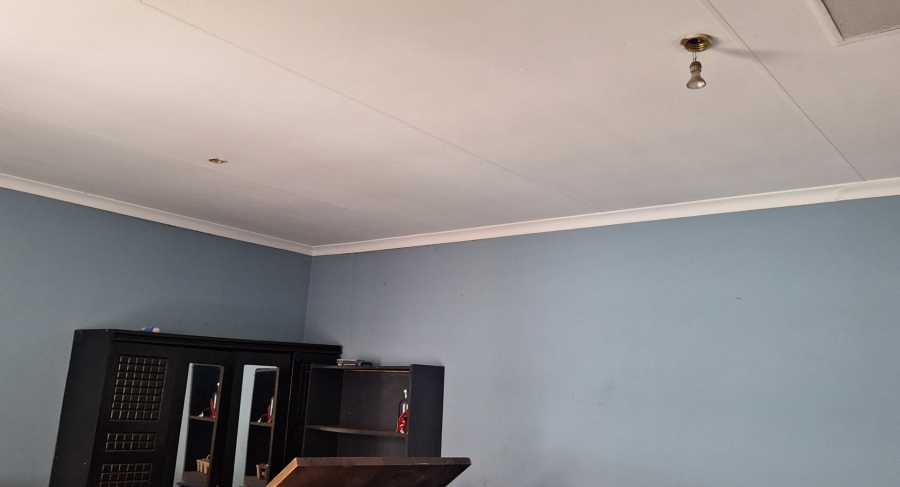 2 Bedroom Property for Sale in Theoville Gauteng