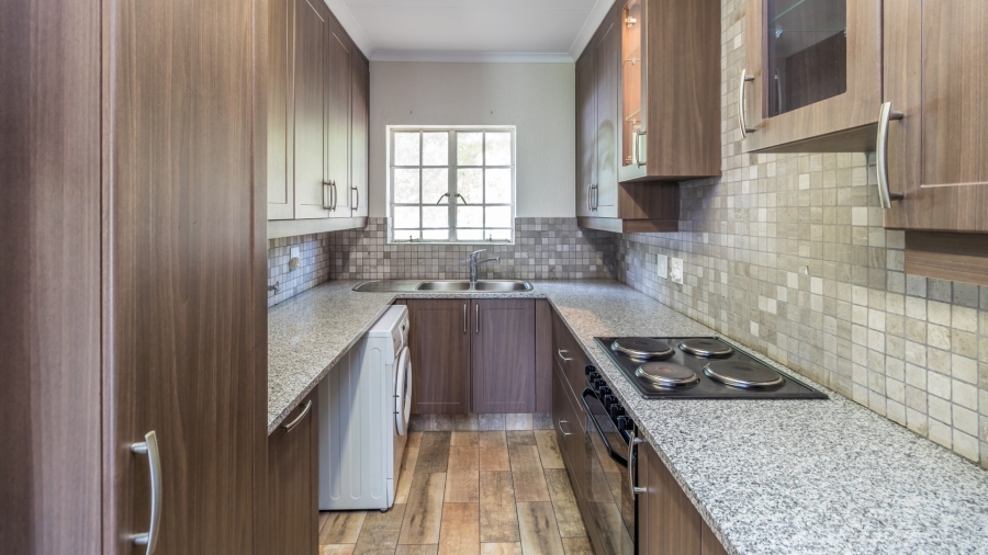 2 Bedroom Property for Sale in Noordwyk Gauteng