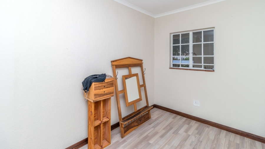 2 Bedroom Property for Sale in Noordwyk Gauteng