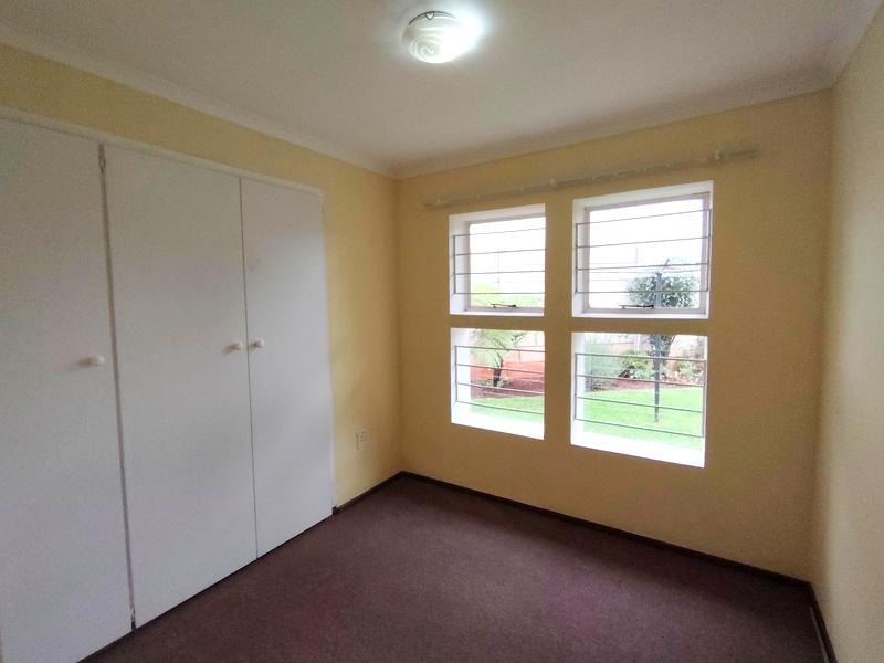 2 Bedroom Property for Sale in Glen Marais Gauteng