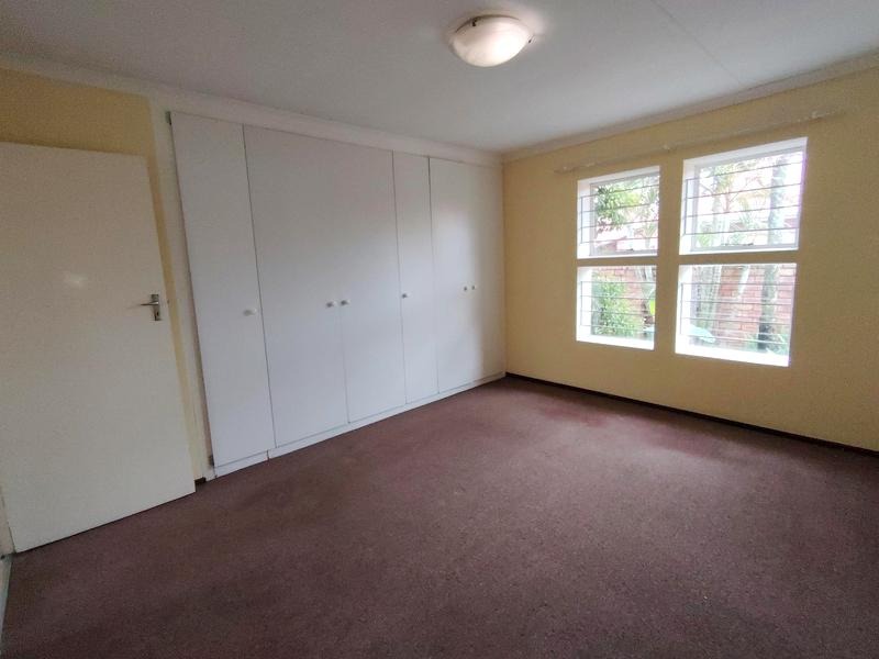 2 Bedroom Property for Sale in Glen Marais Gauteng