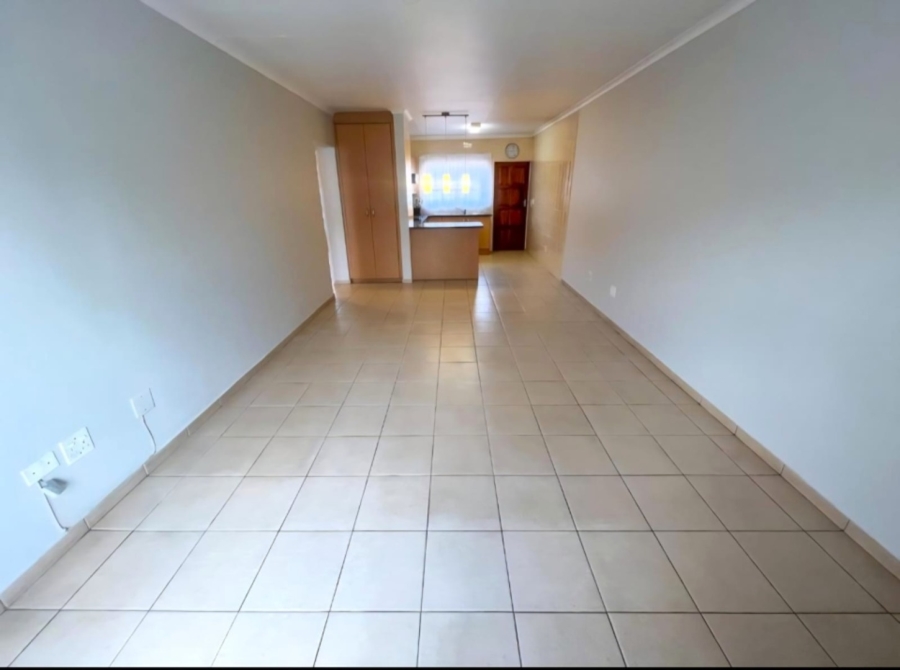 2 Bedroom Property for Sale in Mulbarton Gauteng