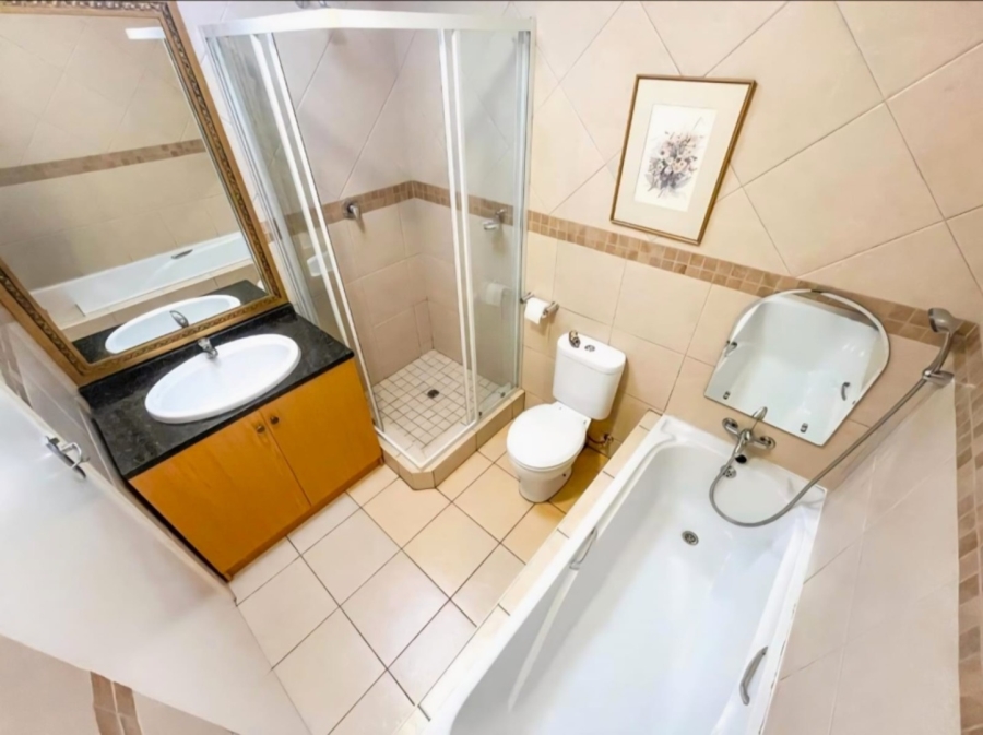 2 Bedroom Property for Sale in Mulbarton Gauteng