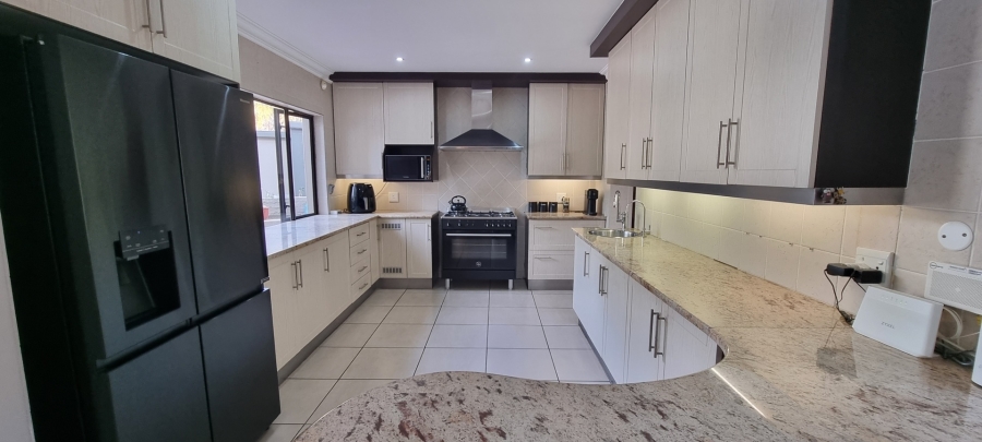 3 Bedroom Property for Sale in Sunward Park Gauteng