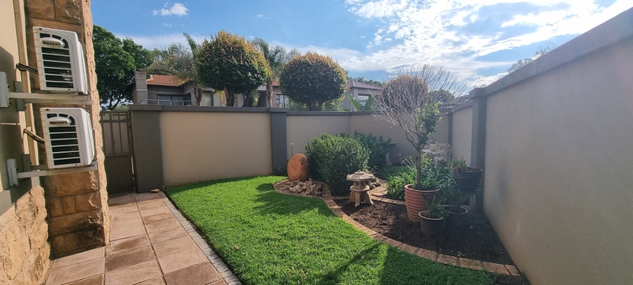 3 Bedroom Property for Sale in Sunward Park Gauteng