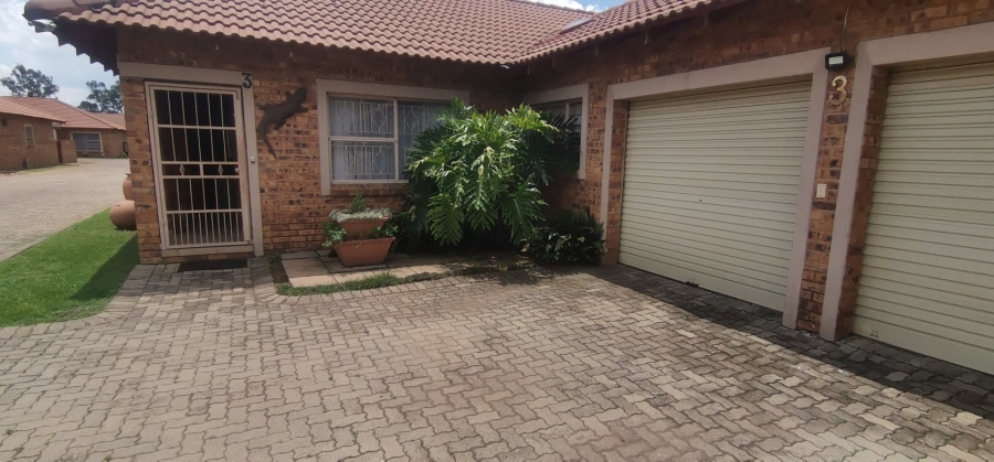2 Bedroom Property for Sale in New State Areas Gauteng