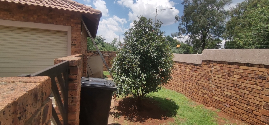 2 Bedroom Property for Sale in New State Areas Gauteng