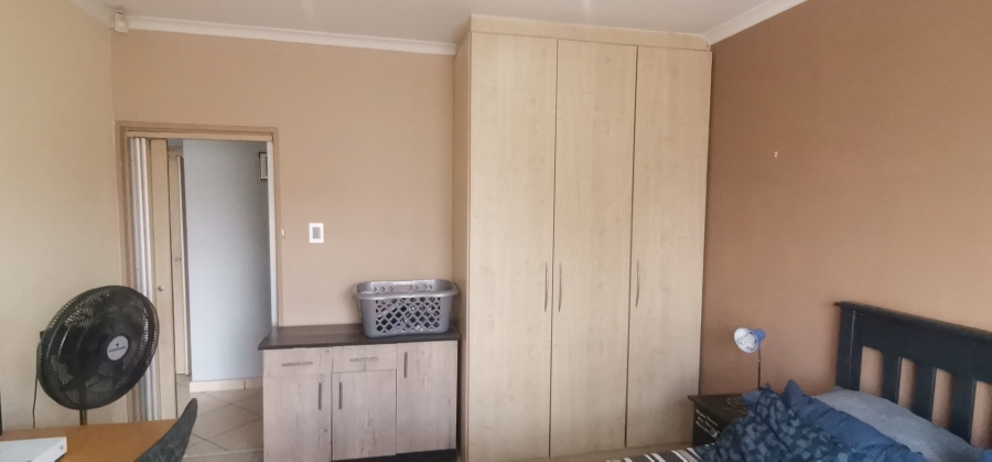2 Bedroom Property for Sale in New State Areas Gauteng