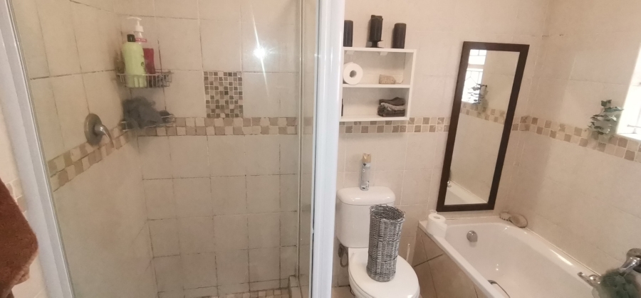 2 Bedroom Property for Sale in New State Areas Gauteng