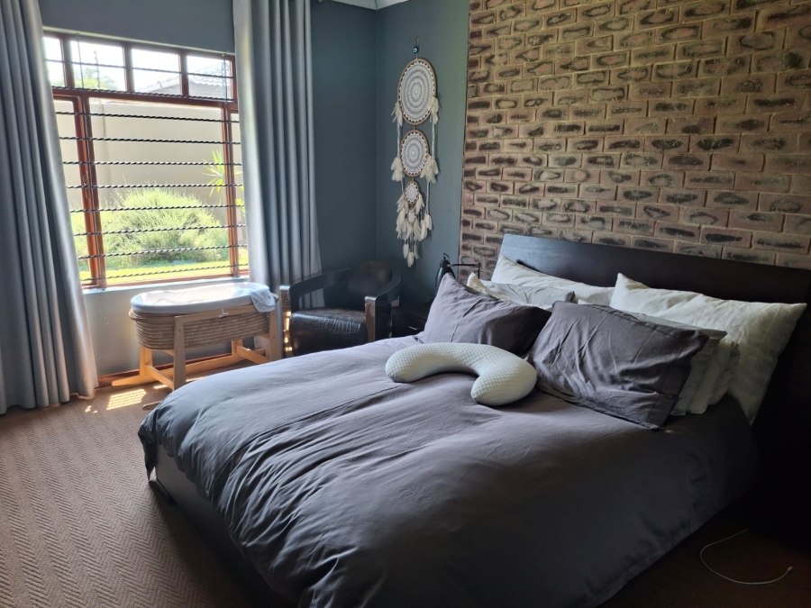 To Let 3 Bedroom Property for Rent in Beyers Park Gauteng