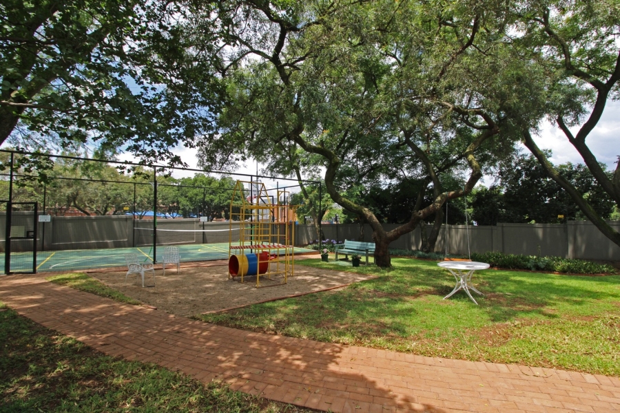 2 Bedroom Property for Sale in Bryanston Gauteng