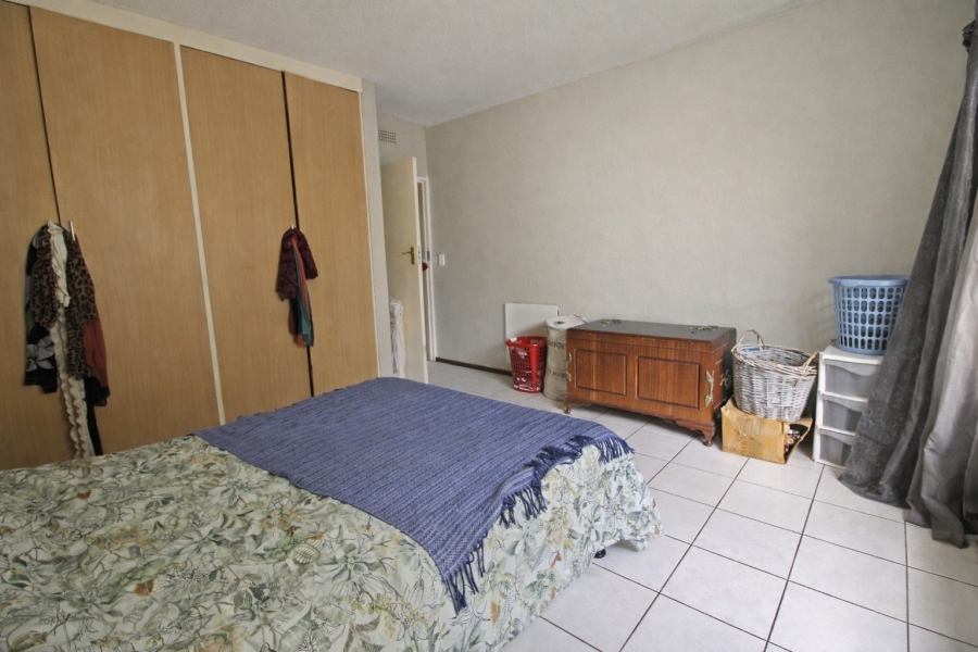 To Let 2 Bedroom Property for Rent in Bryanston Gauteng