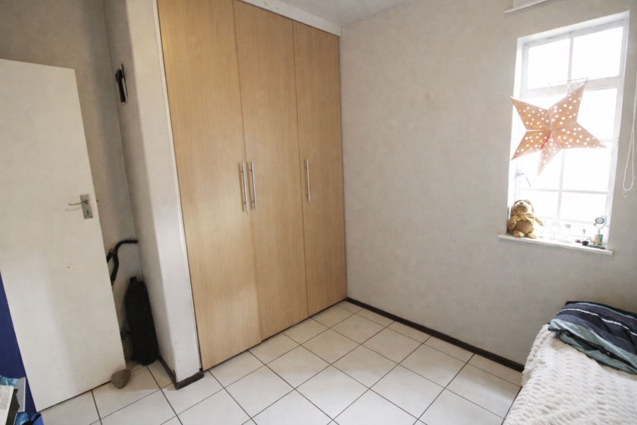 To Let 2 Bedroom Property for Rent in Bryanston Gauteng