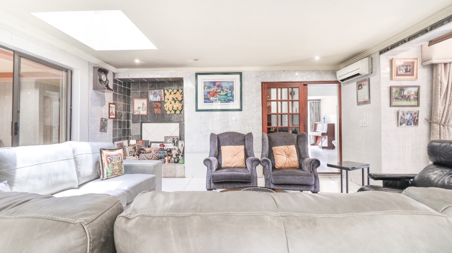 5 Bedroom Property for Sale in Fourways Gauteng