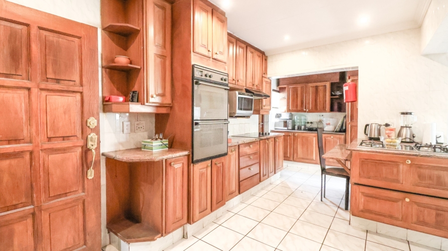 5 Bedroom Property for Sale in Fourways Gauteng